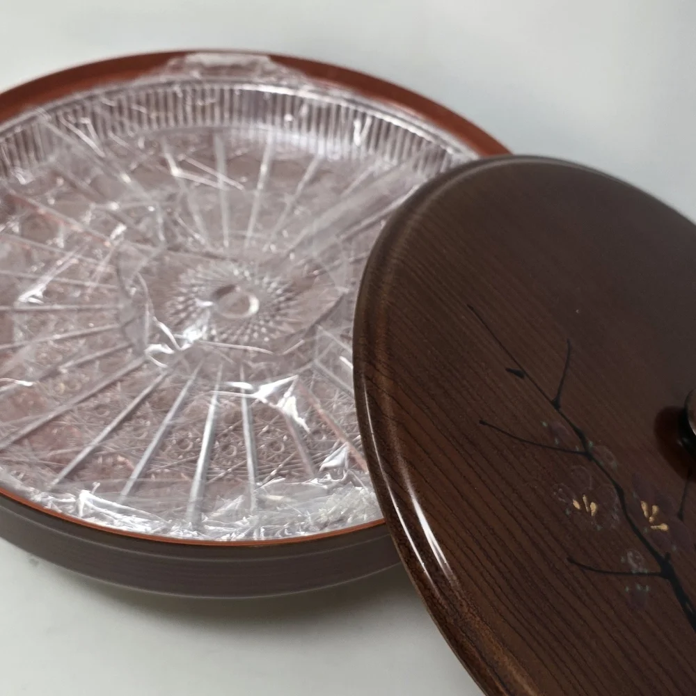 Vintage lazy‎ susan bento box japanese lacquer finish serving divided bowl.